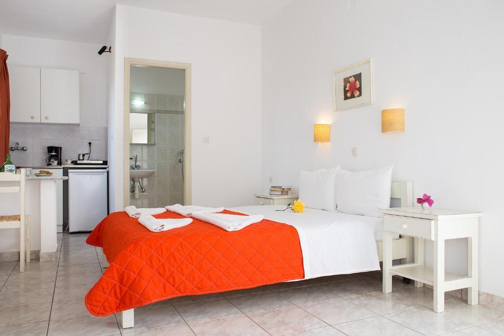 Marili Apartments Studios Parasporos Room photo