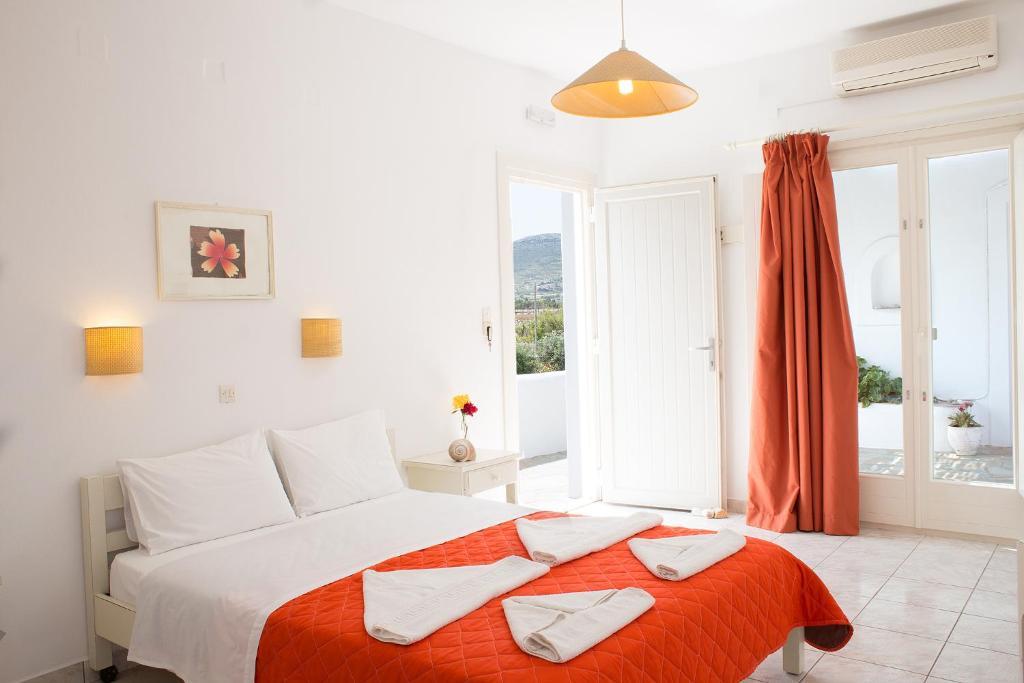 Marili Apartments Studios Parasporos Room photo