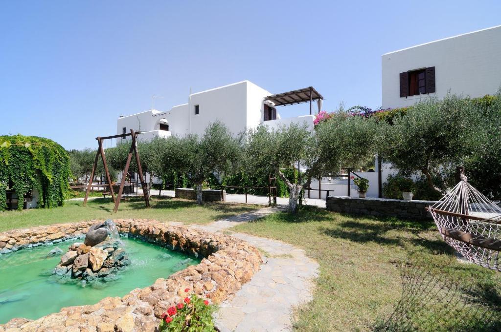 Marili Apartments Studios Parasporos Exterior photo